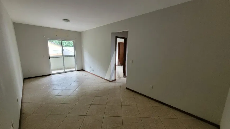 Foto 1 de Apartamento com 2 Quartos à venda, 77m² em Saguaçú, Joinville