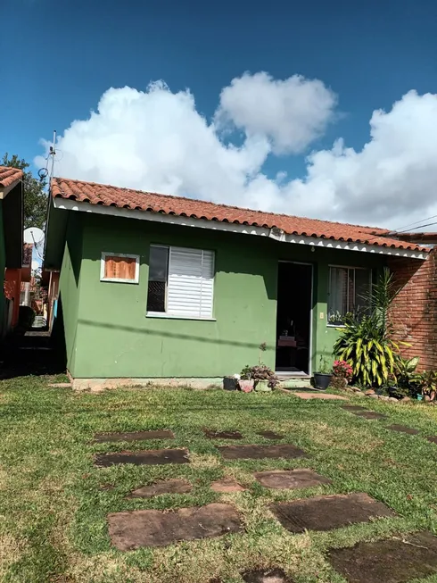 Foto 1 de Casa de Condomínio com 2 Quartos à venda, 42m² em Pasqualini, Sapucaia do Sul