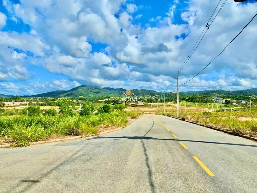 Foto 1 de Lote/Terreno à venda, 370m² em Areias Do Meio, Governador Celso Ramos