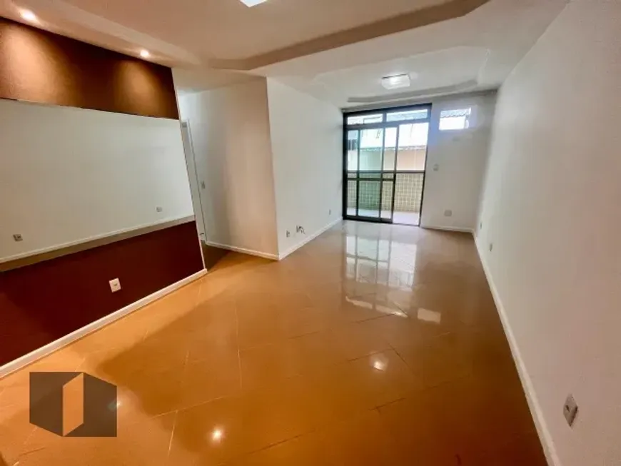 Foto 1 de Apartamento com 3 Quartos à venda, 83m² em Recreio Dos Bandeirantes, Rio de Janeiro