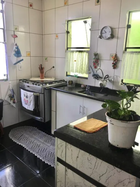 Foto 1 de Sobrado com 3 Quartos à venda, 200m² em Utinga, Santo André