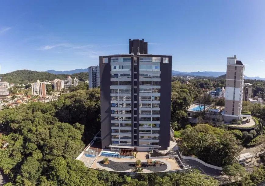 Foto 1 de Apartamento com 4 Quartos à venda, 251m² em Atiradores, Joinville