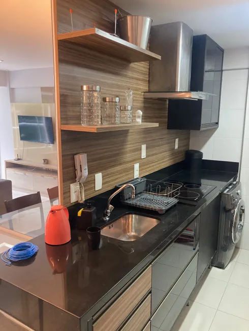 Foto 1 de Apartamento com 2 Quartos à venda, 72m² em Ondina, Salvador