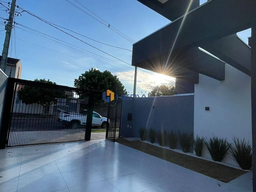 Foto 1 de Casa com 3 Quartos à venda, 150m² em Portal das Torres, Maringá