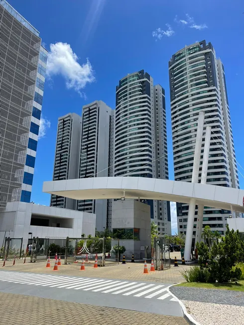 Foto 1 de Apartamento com 3 Quartos à venda, 113m² em Paralela, Salvador