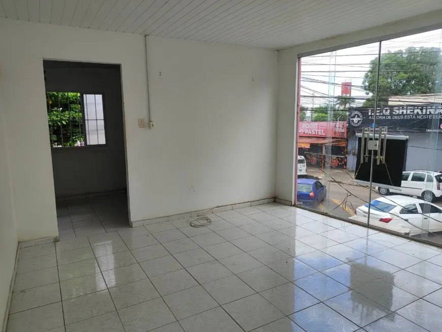 Foto 1 de Apartamento com 4 Quartos para alugar, 60m² em Mangueirão, Belém