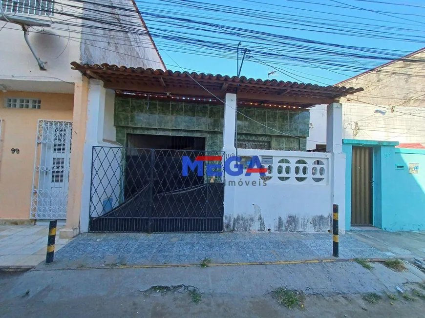 Foto 1 de Casa com 2 Quartos para alugar, 90m² em Varjota, Fortaleza