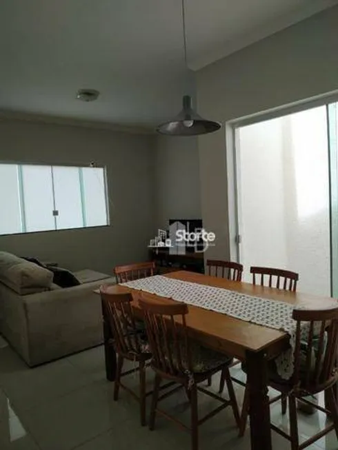 Foto 1 de Casa de Condomínio com 3 Quartos à venda, 104m² em Alto Umuarama, Uberlândia