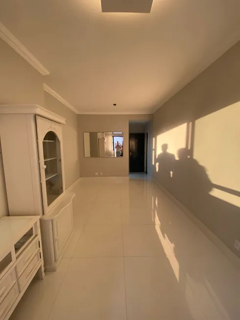 Foto 1 de Apartamento com 3 Quartos à venda, 80m² em Barra da Tijuca, Rio de Janeiro