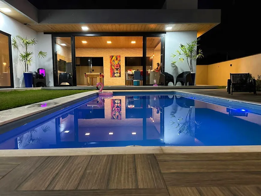 Foto 1 de Casa de Condomínio com 3 Quartos à venda, 200m² em Barra do Jacuípe, Camaçari