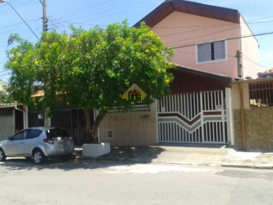 Foto 1 de Sobrado com 4 Quartos à venda, 220m² em Vila Nossa Senhora das Gracas, Taubaté