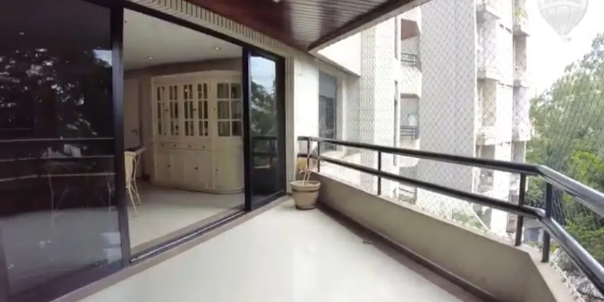 Foto 1 de Apartamento com 5 Quartos à venda, 227m² em Vila Suzana, São Paulo