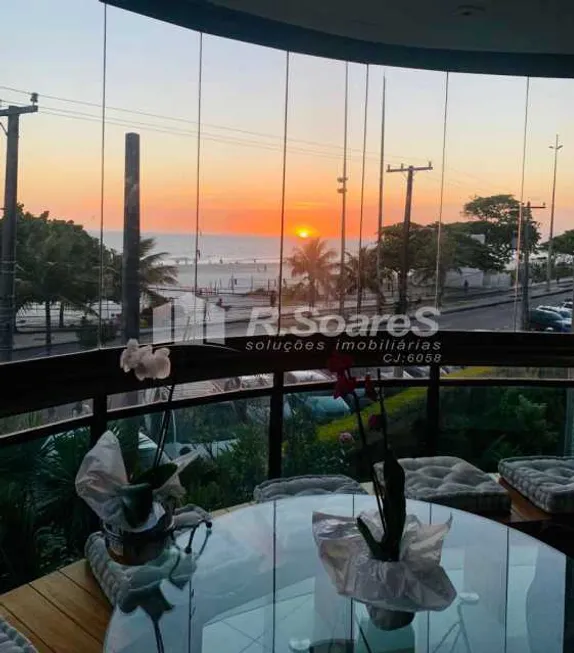 Foto 1 de Apartamento com 4 Quartos à venda, 250m² em Barra da Tijuca, Rio de Janeiro