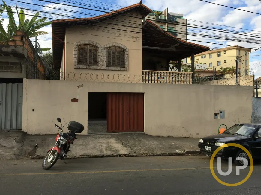 Foto 1 de Casa com 3 Quartos à venda, 145m² em Santa Cruz Industrial, Contagem