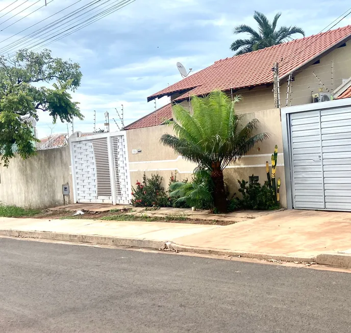 Foto 1 de Casa com 2 Quartos à venda, 52m² em Nova Lima, Campo Grande