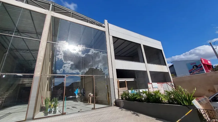 Foto 1 de Ponto Comercial para alugar, 250m² em Marechal Rondon, Canoas