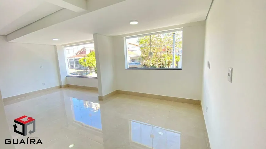 Foto 1 de Sobrado com 3 Quartos à venda, 188m² em Vila Alpina, Santo André