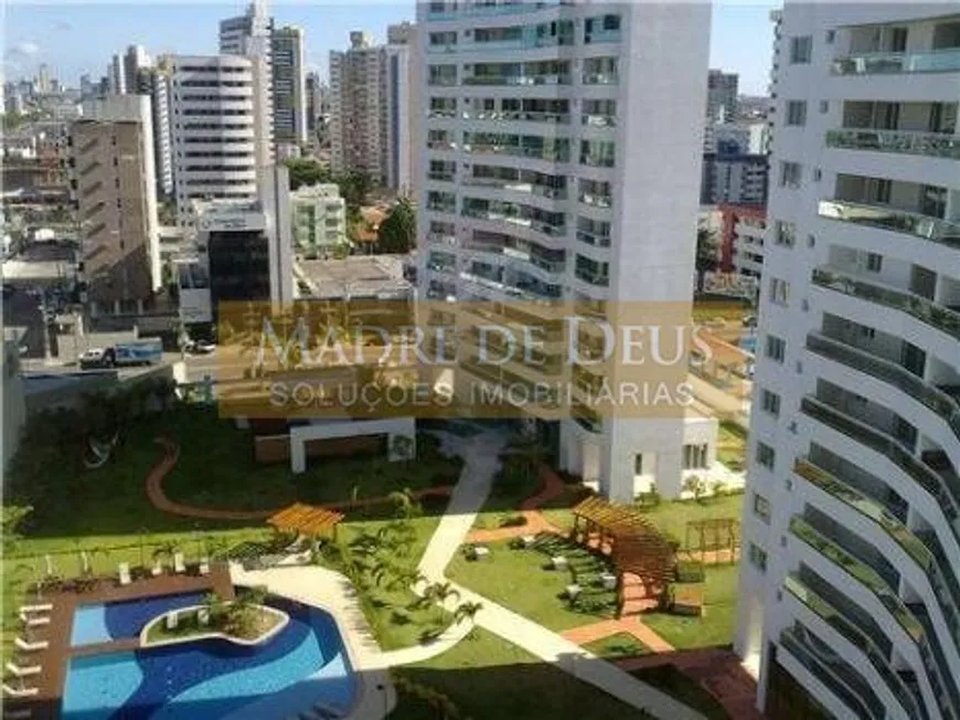 Foto 1 de Apartamento com 3 Quartos à venda, 152m² em Guararapes, Fortaleza