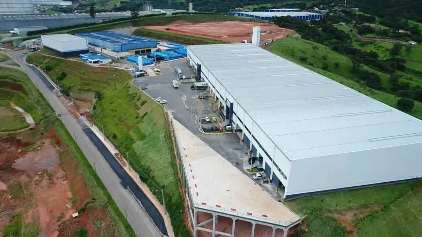 Foto 1 de Galpão/Depósito/Armazém para alugar, 5557m² em Ponte Alta, Atibaia