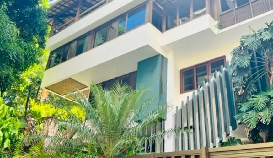 Foto 1 de Casa de Condomínio com 3 Quartos à venda, 376m² em Horto Florestal, Salvador