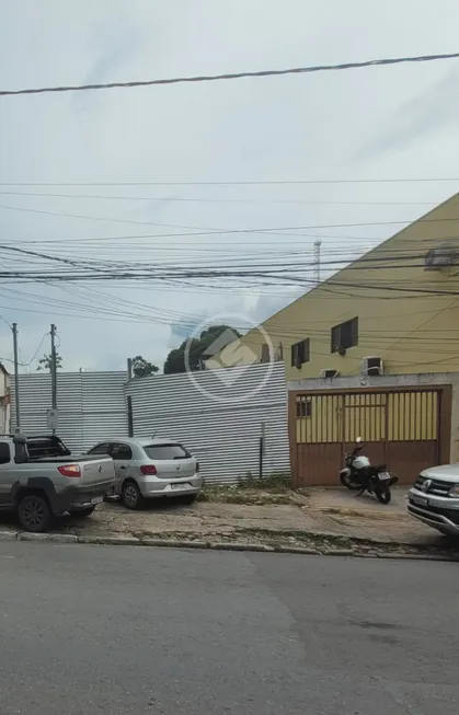 Foto 1 de Lote/Terreno à venda, 900m² em Poção, Cuiabá