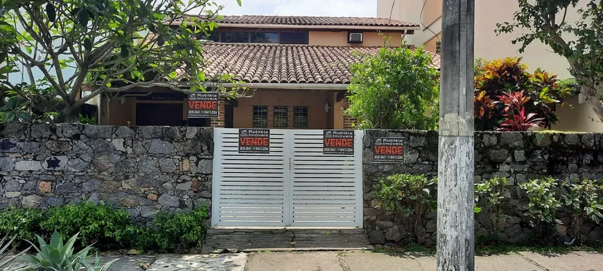 Foto 1 de Casa com 4 Quartos à venda, 260m² em São Francisco, Niterói