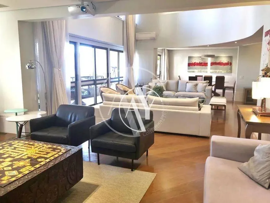 Foto 1 de Apartamento com 4 Quartos à venda, 630m² em Cambuí, Campinas