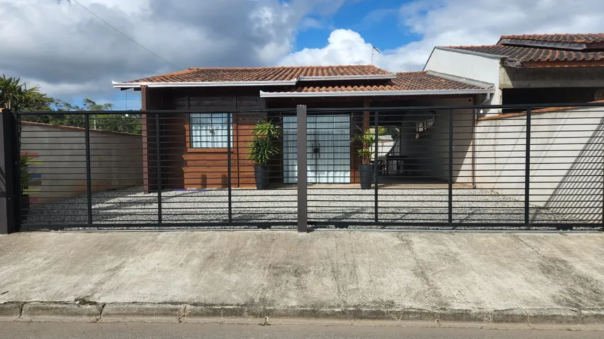 Foto 1 de Casa com 2 Quartos à venda, 80m² em Iperoba, São Francisco do Sul