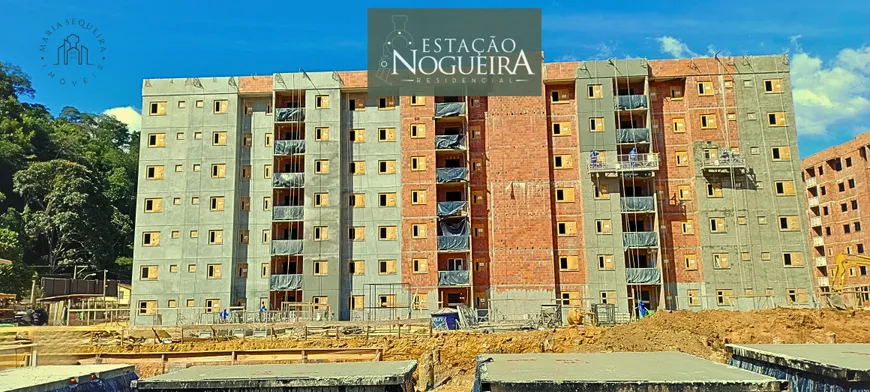 Foto 1 de Apartamento com 2 Quartos à venda, 55m² em Nogueira, Petrópolis