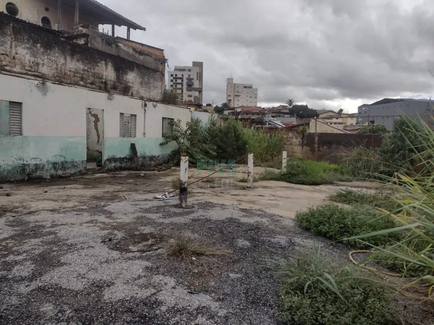 Foto 1 de Lote/Terreno à venda, 300m² em Caiçaras, Belo Horizonte