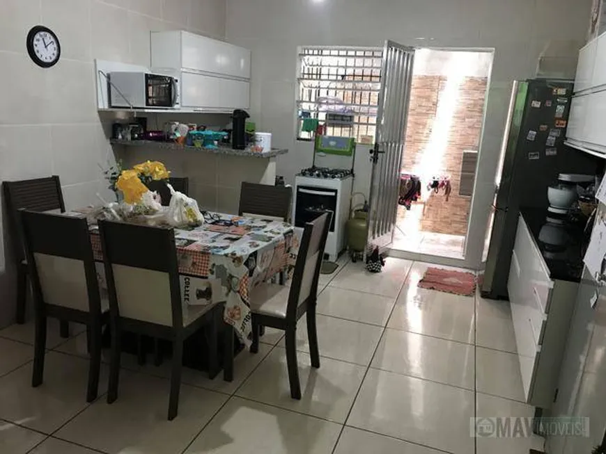 Foto 1 de Casa com 3 Quartos à venda, 130m² em Marechal Hermes, Rio de Janeiro