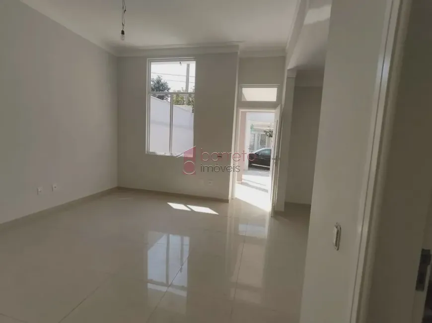 Foto 1 de Casa com 3 Quartos à venda, 135m² em Parque da Represa, Jundiaí