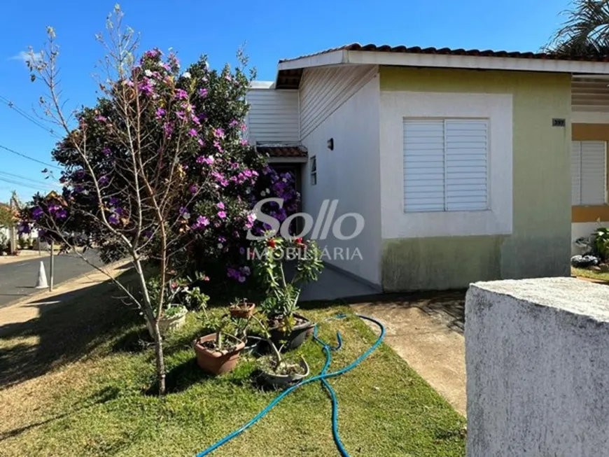 Foto 1 de Casa de Condomínio com 3 Quartos à venda, 102m² em Aclimacao, Uberlândia