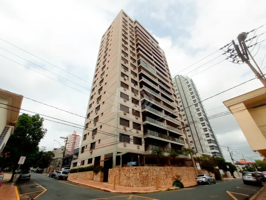 Foto 1 de Apartamento com 3 Quartos para alugar, 250m² em Centro, Piracicaba