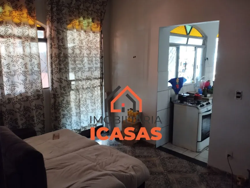 Foto 1 de Casa com 10 Quartos à venda, 216m² em Lindéia, Belo Horizonte