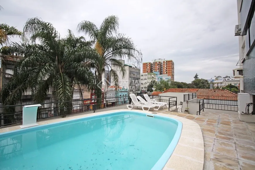 Foto 1 de Apartamento com 3 Quartos à venda, 107m² em Floresta, Porto Alegre