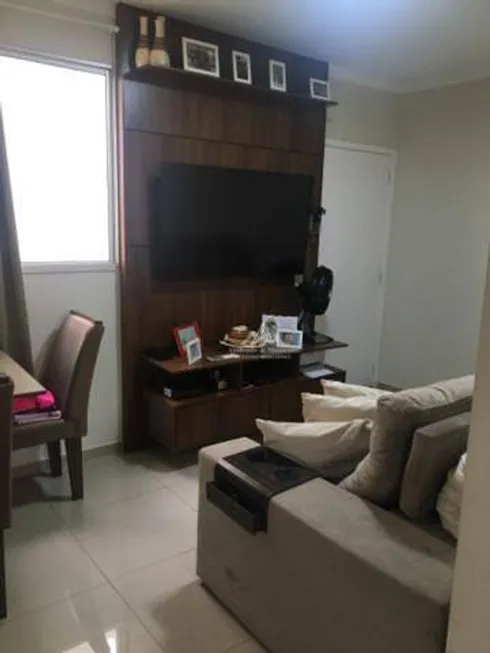 Foto 1 de Apartamento com 2 Quartos à venda, 49m² em Jardim Primor, Araraquara