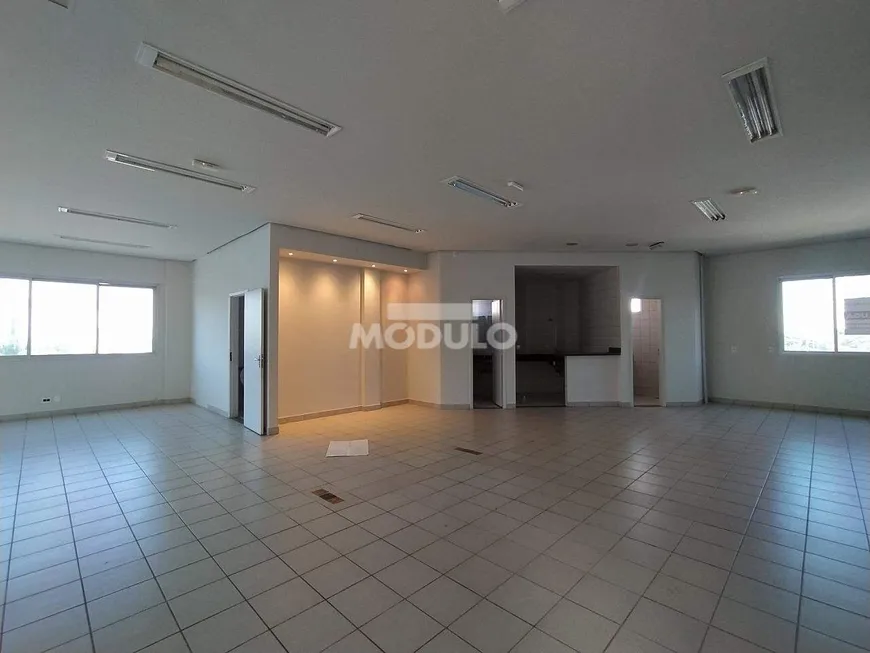 Foto 1 de Sala Comercial para alugar, 164m² em Tabajaras, Uberlândia