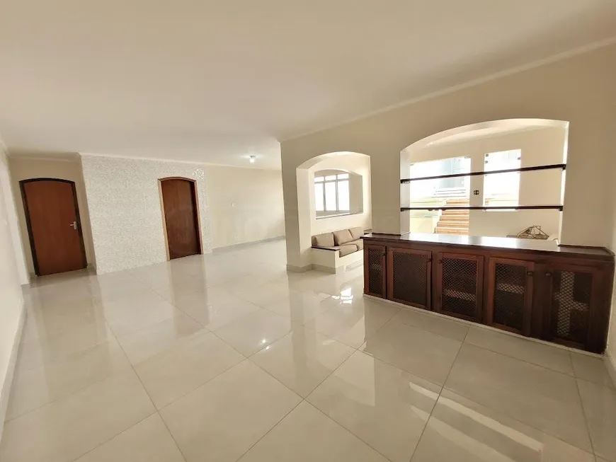 Foto 1 de Casa com 8 Quartos à venda, 528m² em Alto, Piracicaba