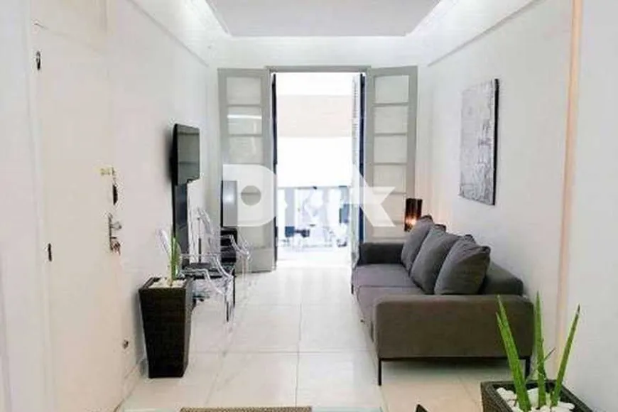 Foto 1 de Apartamento com 2 Quartos à venda, 68m² em Leblon, Rio de Janeiro