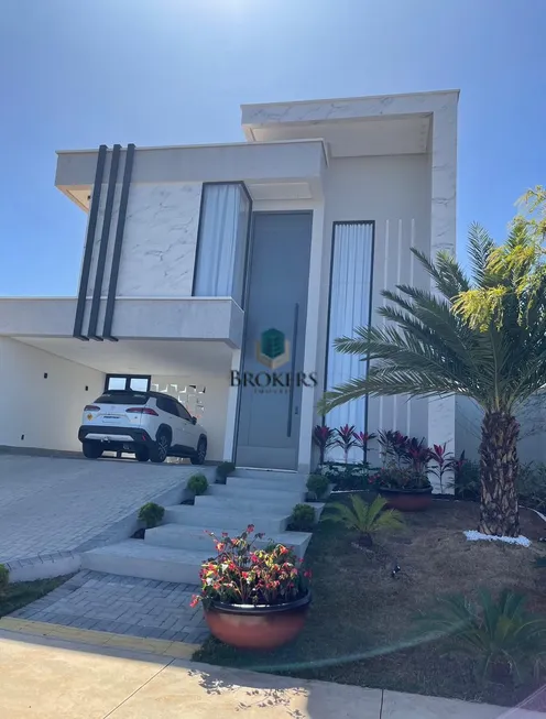 Foto 1 de Casa com 4 Quartos à venda, 316m² em Parqville Pinheiros, Aparecida de Goiânia