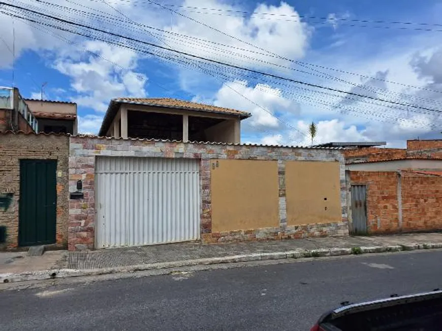 Foto 1 de Casa com 2 Quartos à venda, 200m² em Vida Nova, Vespasiano