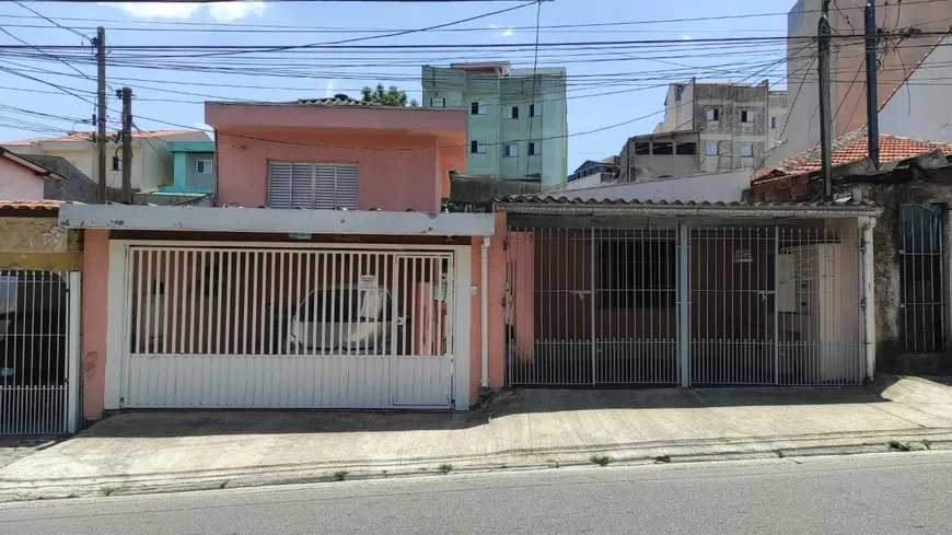 Foto 1 de Sobrado com 2 Quartos à venda, 230m² em Jardim do Estadio, Santo André