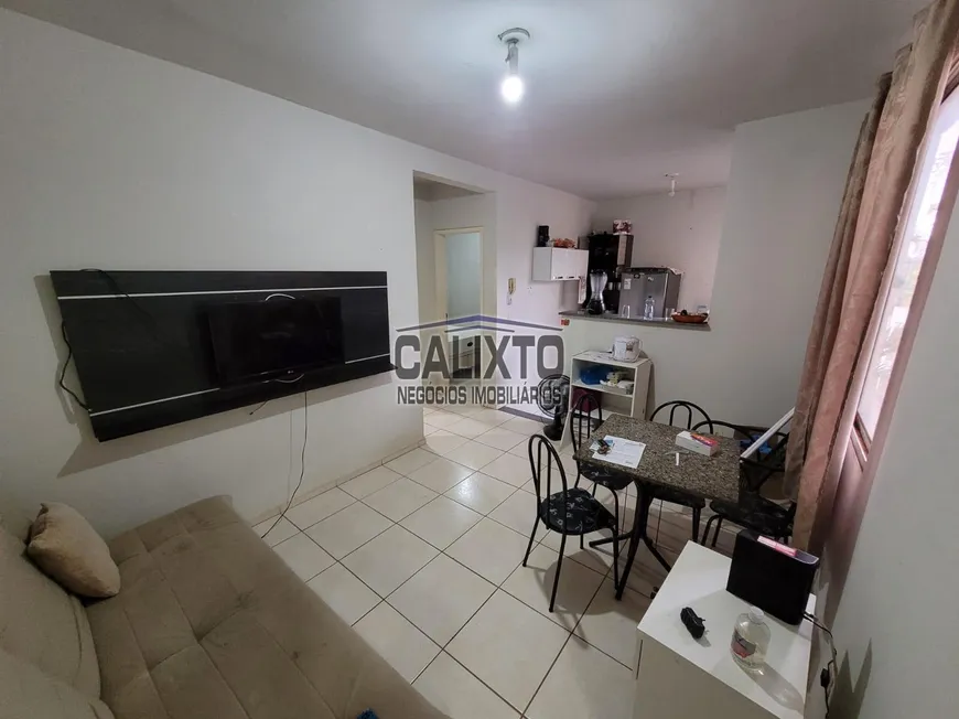 Foto 1 de Apartamento com 2 Quartos à venda, 50m² em Umuarama, Uberlândia