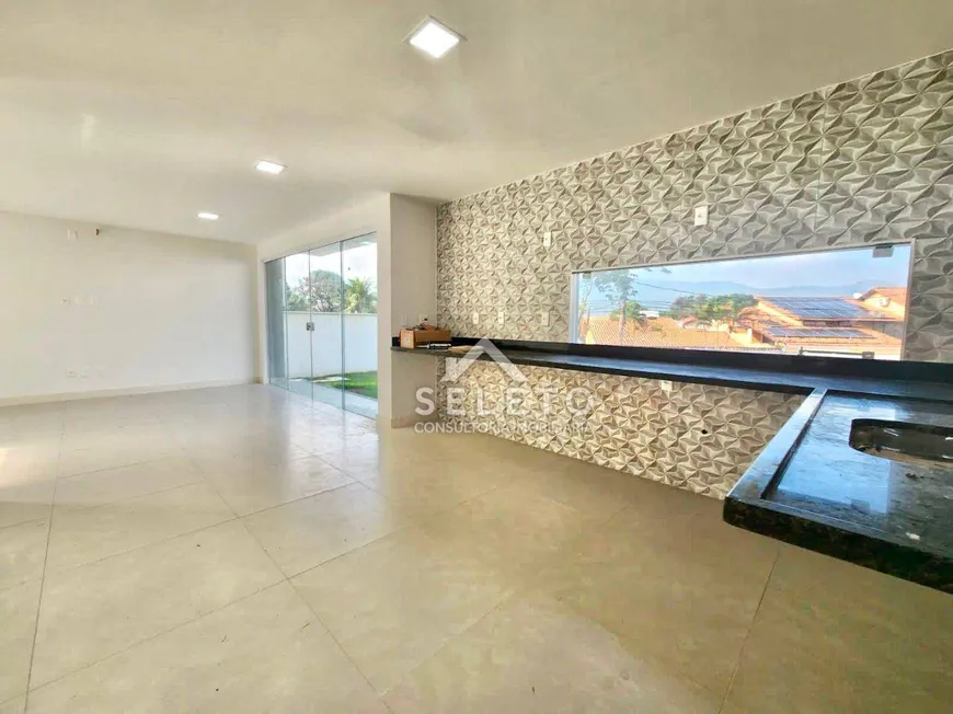 Foto 1 de Casa com 3 Quartos à venda, 113m² em Itaipu, Niterói