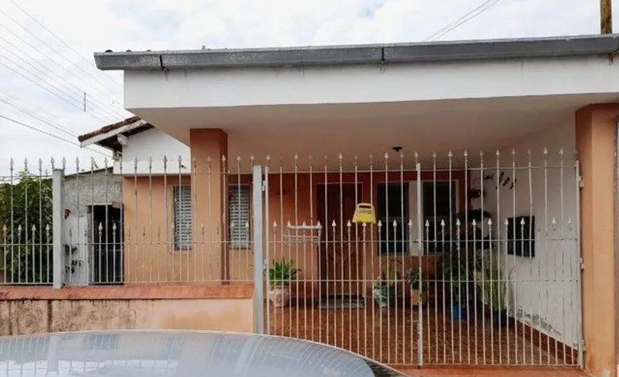 Foto 1 de Casa com 3 Quartos à venda, 234m² em Vila Marly, Taubaté