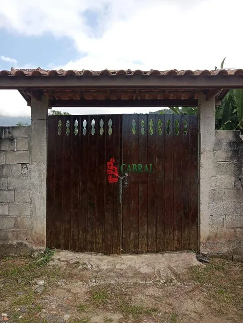 Foto 1 de Casa com 2 Quartos à venda, 80m² em Folha Seca, Ubatuba