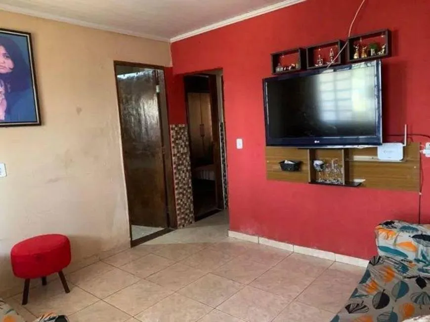 Foto 1 de Casa com 2 Quartos à venda, 90m² em Curuzu, Salvador