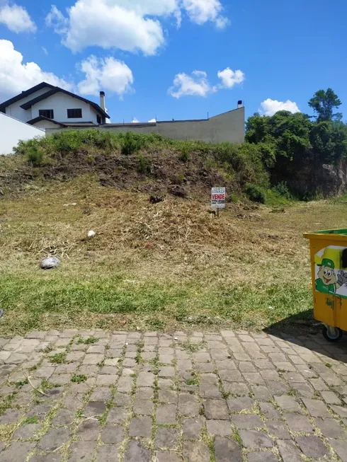 Foto 1 de Lote/Terreno à venda, 419m² em Cinquentenário, Caxias do Sul