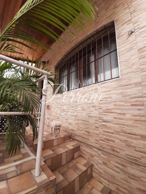 Foto 1 de Casa com 5 Quartos à venda, 270m² em Catumbi, São Paulo